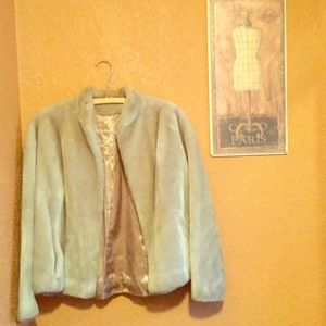 ⚜️ Borgana CAPE  The ORIGINAL FAUX FUR Vintage Shawl CHAMPAGNE  LUXURY OSFM